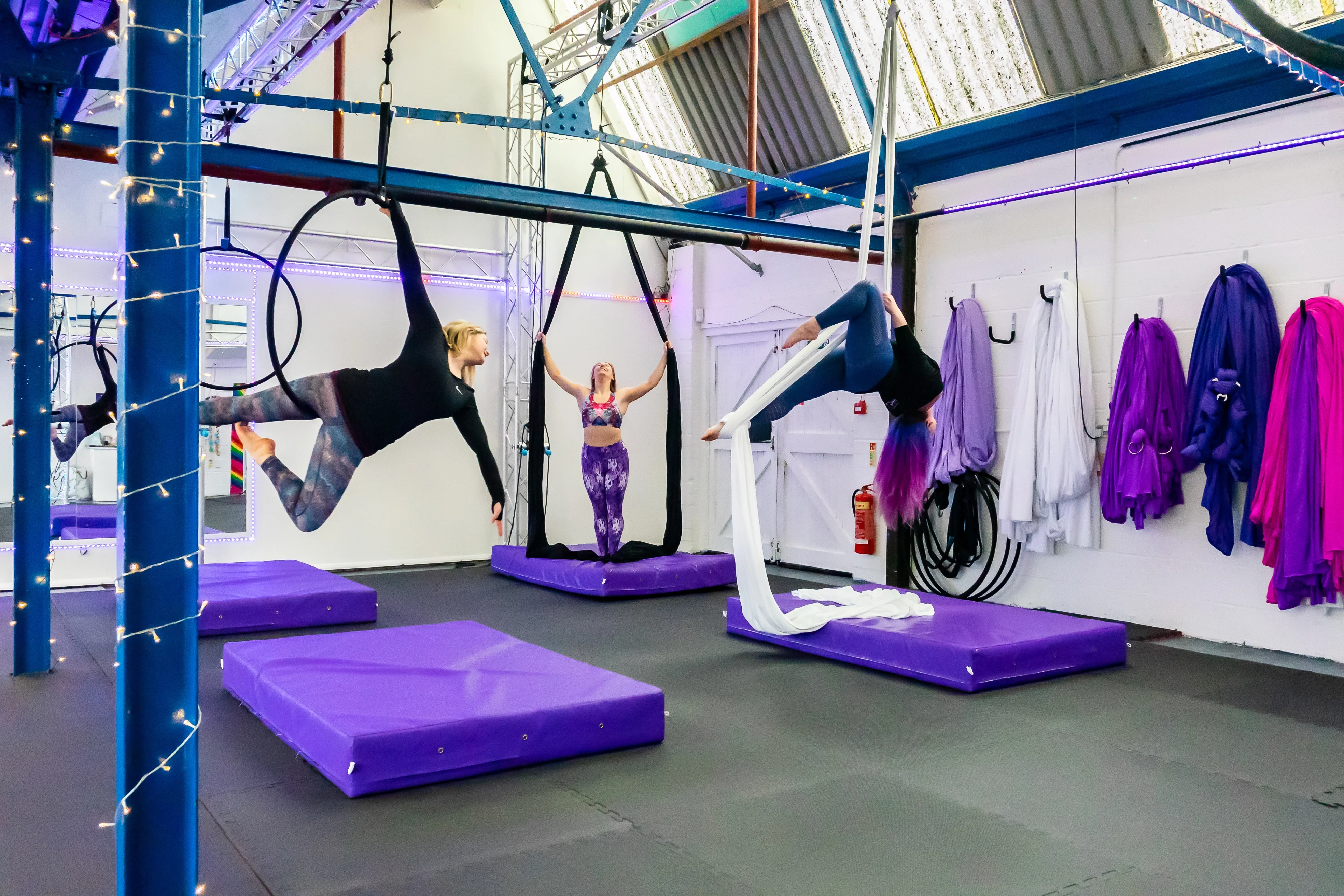 Aerial fitness at Momentum Pole and Aerial